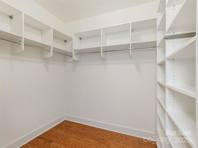Walk-in Closet | Image 23