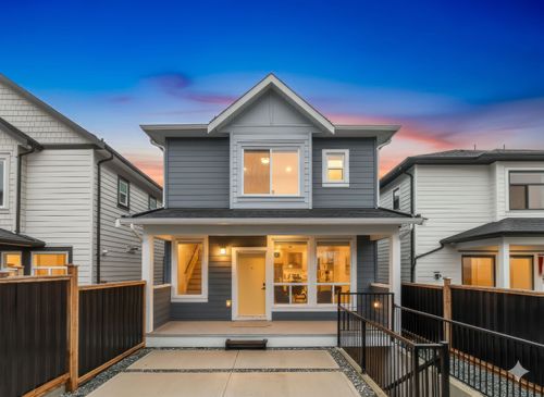 {{alt}} | Card Image