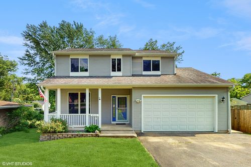 8513 Memory Trl, Wonder Lake, IL, 60097-8406 | Card Image