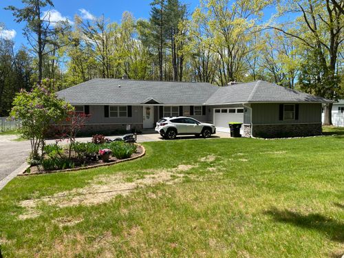 4516 Wah Wah Soo Dr, Gaylord, MI, 49735-9537 | Card Image