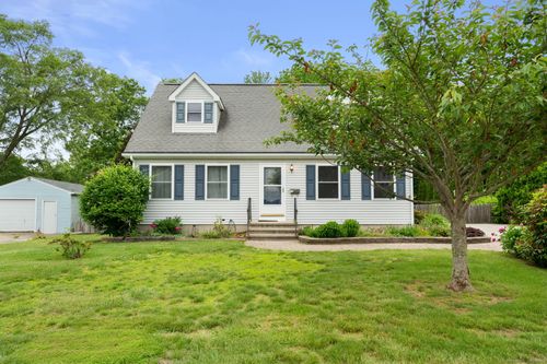 42 Cindy Ln, Mystic, CT, 06355-1404 | Card Image