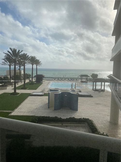 apt-810-1850 S Ocean Dr, Hallandale Beach, FL, 33009-7677 | Card Image