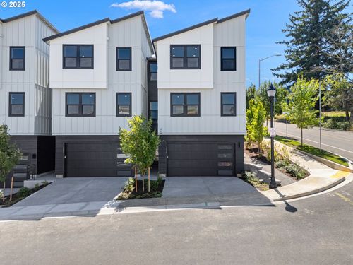 4-3836 Nw 64th Ave, Camas, WA, 98607-8060 | Card Image
