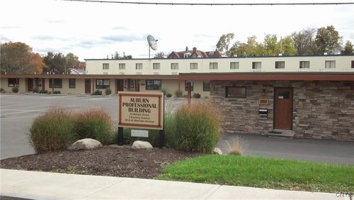 33 William St, Auburn, NY, 13021-3894 | Card Image