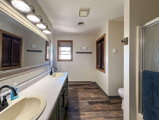 Bathroom | Image 14