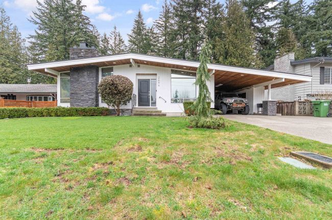 2696 Stockton Crescent, House other with 5 bedrooms, 2 bathrooms and 5 parking in Abbotsford BC | Image 2