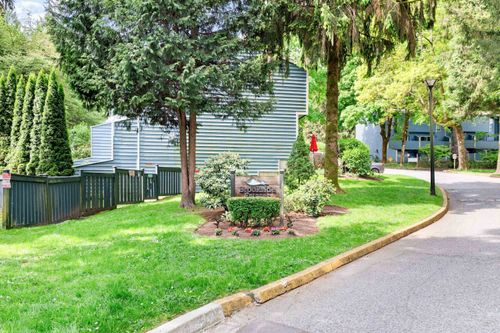 128 Brookside Dr, Port Moody, BC, V3H3H6 | Card Image