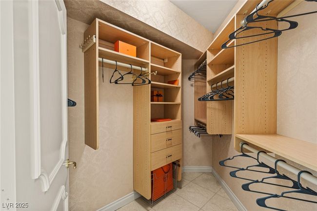 UNIT-2502 - 2877 Paradise Rd, Home with 3 bedrooms, 3 bathrooms and 1 parking in Las Vegas NV | Image 68