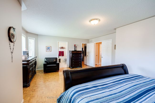 249 Mossbrook Sq, House other with 4 bedrooms, 4 bathrooms and 2 parking in Pickering ON | Image 29