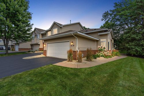 15021 December Way, Rosemount, MN, 55068-5521 | Card Image