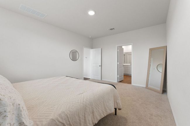 305 Evergreen Sumac Loop, House other with 4 bedrooms, 2 bathrooms and 2 parking in Kyle TX | Image 28
