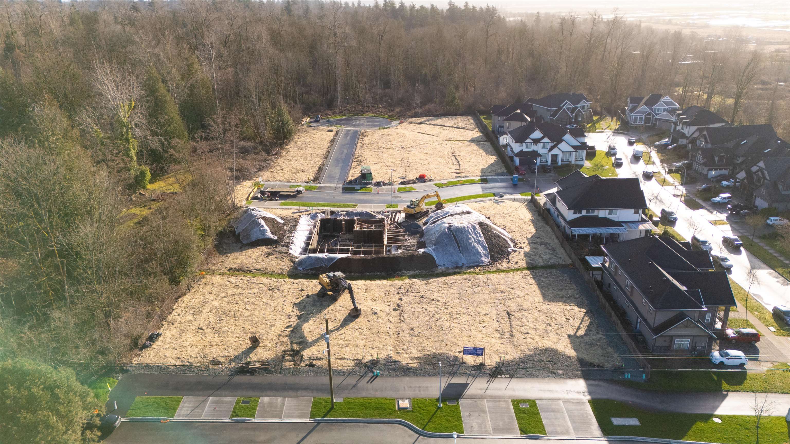 Land in Surrey 4
