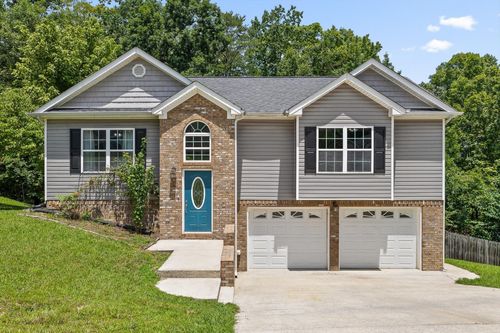 1021 Falcon Run Dr, Soddy Daisy, TN, 37379-9321 | Card Image