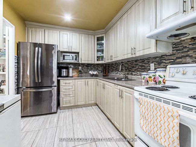 104 - 3555 Derry Rd E, Condo with 3 bedrooms, 2 bathrooms and 1 parking in Mississauga ON | Image 19