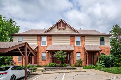 d-15619 Quail Meadows Dr, Chesterfield, MO, 63017-1749 | Card Image