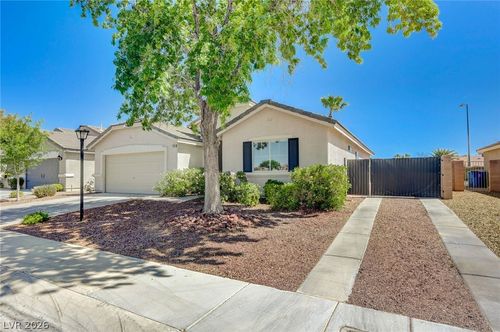 7494 Peaceful Brook St, Las Vegas, NV, 89131-2524 | Card Image