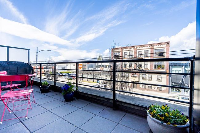202 - 1628 W 4 Th Avenue, Condo with 2 bedrooms, 2 bathrooms and 1 parking in Vancouver BC | Image 25