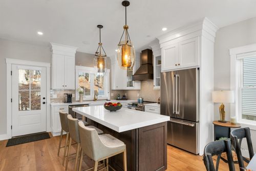 25-60 White Oaks Rd, Laconia, NH, 03246-2165 | Card Image