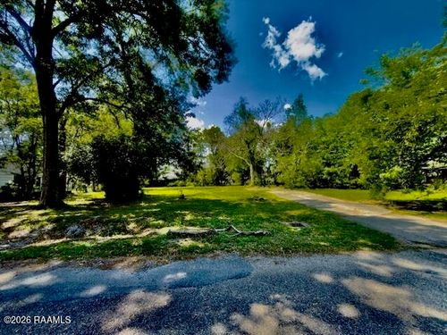 812 S Lamar Street, Abbeville, LA, 70510 | Card Image