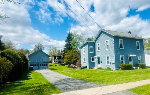 23 Miller St, Oneonta, NY, 13820-2232 | Card Image