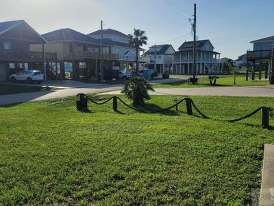 961 Seagull Lane, House other with 4 bedrooms, 0 bathrooms and null parking in Crystal Beach TX | Image 3