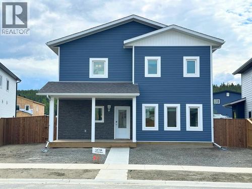 12 Quick St, Whitehorse, YT, Y1A0T9 | Card Image