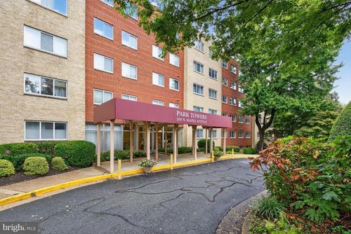 apt-302-200 N Maple Ave, FALLS CHURCH, VA, 22046-4344 | Card Image