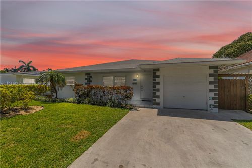 0-806 Ne 4th St, Hallandale Beach, FL, 33009-3521 | Card Image