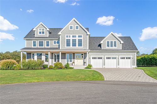 1046 Ocean Rd, Narragansett, RI, 02882-1388 | Card Image