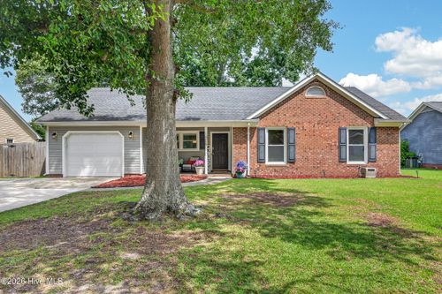 110 Woodbridge Ct, Jacksonville, NC, 28540-9168 | Card Image
