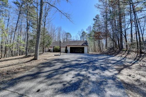 617 Rock Springs Rd, Lawrenceville, GA, 30043-2114 | Card Image