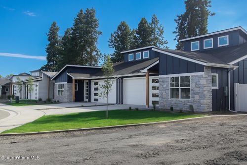7322 N Breaux Dr, Coeur D Alene, ID, 83815-8436 | Card Image