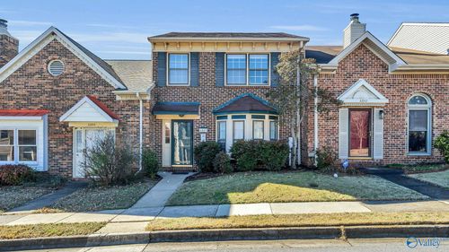 6843 Steeplechase Dr Nw, Huntsville, AL, 35806-2069 | Card Image