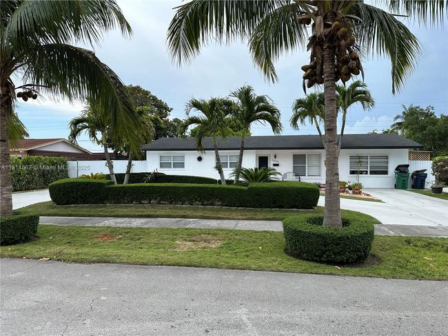 15640 - 15640 Sw 102 Nd Pl, House other with 3 bedrooms, 2 bathrooms and null parking in Miami FL | Image 30
