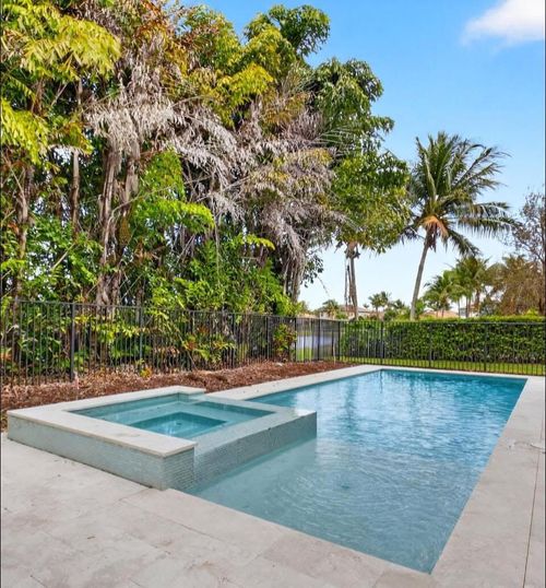 8527 Lewis River Rd, Delray Beach, FL, 33446-9599 | Card Image