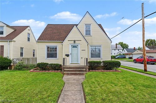 3211 North Ave, Parma, OH, 44134-1346 | Card Image