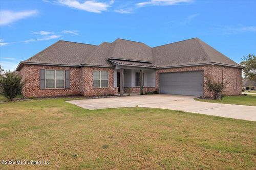 153 Catherine Boulevard, Clinton, MS, 39056 | Card Image