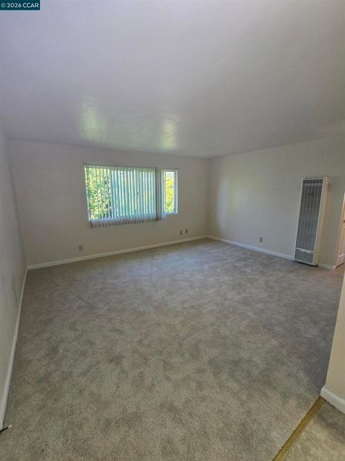2131 Stanton Ave, San Pablo, CA, 94806-2155 | Card Image