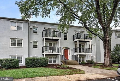 204-9453 Fairfax Blvd, FAIRFAX, VA, 22031-2453 | Card Image