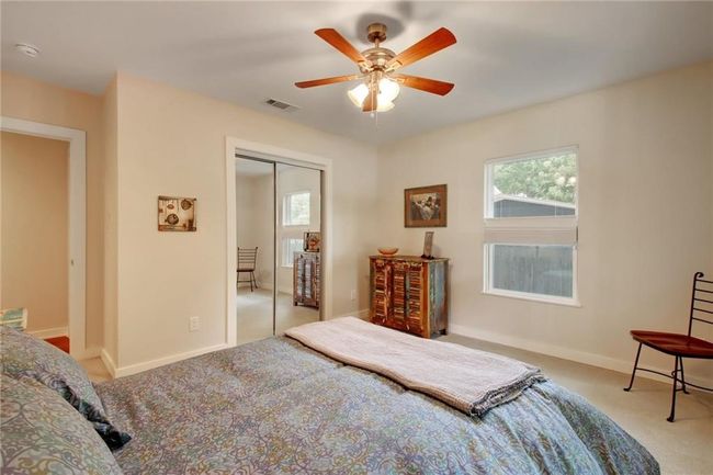 1708 Ullrich Ave, House other with 3 bedrooms, 3 bathrooms and 2 parking in Austin TX | Image 24