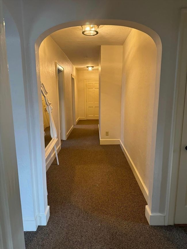 APT-8 - 4 Columbian St, Condo with 2 bedrooms, 1 bathrooms and 2 parking in Weymouth MA | Image 9