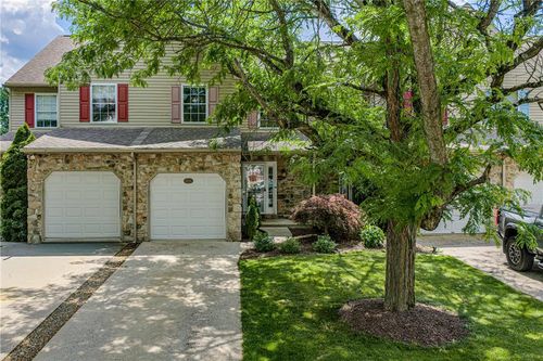 1658 Pinewind Dr, ALBURTIS, PA, 18011-2705 | Card Image