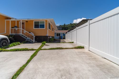 2454 Pauoa Rd, Honolulu, HI, 96813-1305 | Card Image