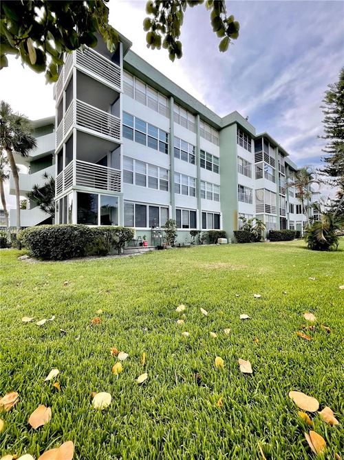 107-2751 Taft St, Hollywood, FL, 33020-2958 | Card Image