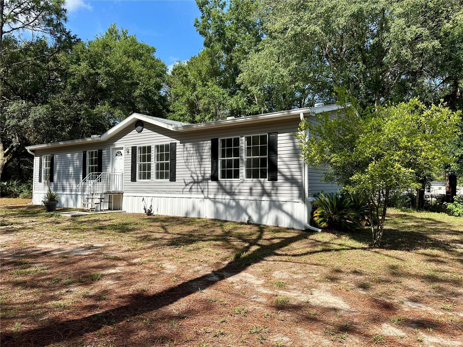 Residential in DUNNELLON 3