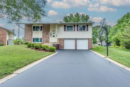 655 Oklahoma Cir, Elk Grove Village, IL, 60007-2862 | Card Image