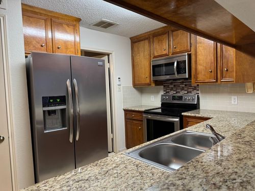 13784 Hollowgreen Dr, Houston, TX, 77082-1853 | Card Image