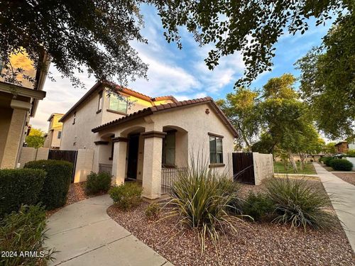 3823 E Trigger Way, Gilbert, AZ, 85297-3531 | Card Image