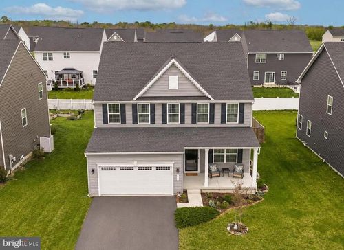 217 Machias Cir, MARTINSBURG, WV, 25403-1794 | Card Image