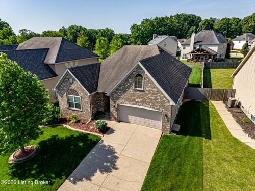 11712 English Meadow Dr, Louisville, KY, 40229-6508 | Card Image